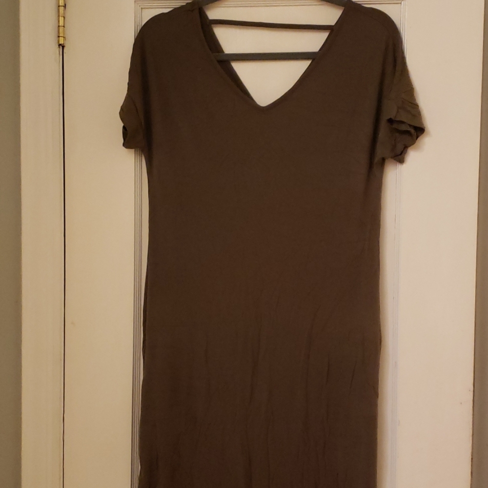 Dress - Picture 2 of 4